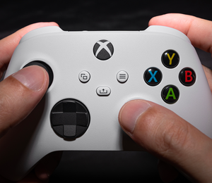 La manette Xbox Series sans fil vient de descendre à son prix le plus bas !